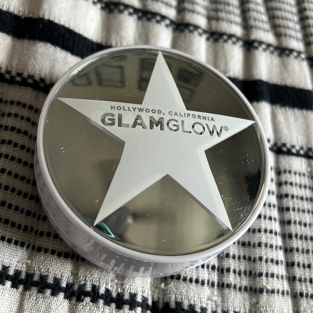 GLAMGLOW - supermattify